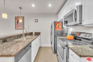 Condominium, 10982 Roebling ave, Westwood, CA 90024 - 10