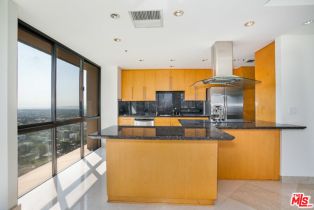 Condominium, 10750 Wilshire blvd, Westwood, CA 90024 - 11