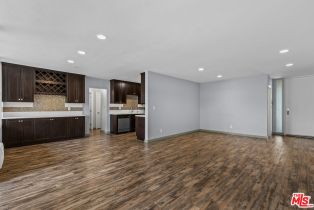 Condominium, 1200 Flores st, West Hollywood , CA 90069 - 3