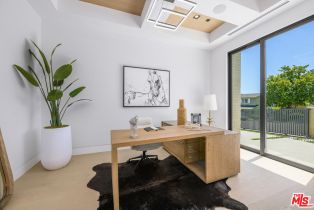 Single Family Residence, 18807 Edleen dr, Tarzana, CA 91356 - 18