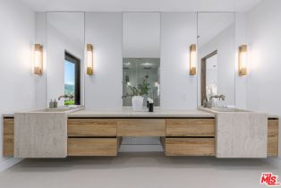 Single Family Residence, 18807 Edleen dr, Tarzana, CA 91356 - 37