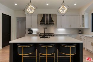 , 15451 Varden st, Sherman Oaks, CA 91403 - 16