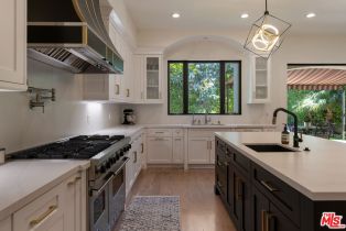 , 15451 Varden st, Sherman Oaks, CA 91403 - 18