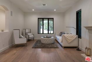 , 15451 Varden st, Sherman Oaks, CA 91403 - 10