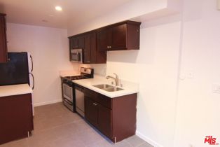 , 1211 Horn ave, West Hollywood , CA 90069 - 3