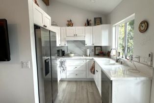 Single Family Residence, 22535 Sylvan st, Woodland Hills, CA 91367 - 5