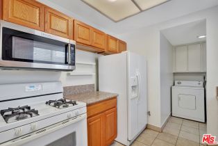 Residential Income, 221 Tower dr, Beverly Hills, CA 90211 - 3