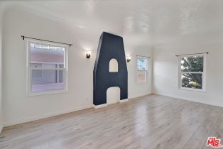 Residential Income, 221 Tower dr, Beverly Hills, CA 90211 - 8