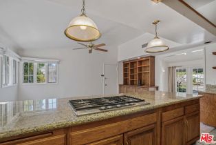 Single Family Residence, 23041 Calabash st, Woodland Hills, CA 91364 - 14