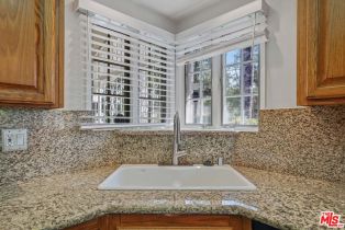 Single Family Residence, 23041 Calabash st, Woodland Hills, CA 91364 - 11