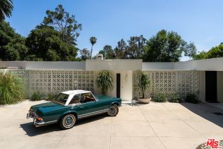 Single Family Residence, 1030 San Rafael ln, Pasadena, CA 91105 - 3