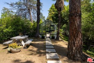 Single Family Residence, 1030 San Rafael ln, Pasadena, CA 91105 - 33