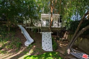 Single Family Residence, 1030 San Rafael ln, Pasadena, CA 91105 - 36