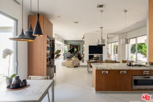 Single Family Residence, 1030 San Rafael ln, Pasadena, CA 91105 - 5