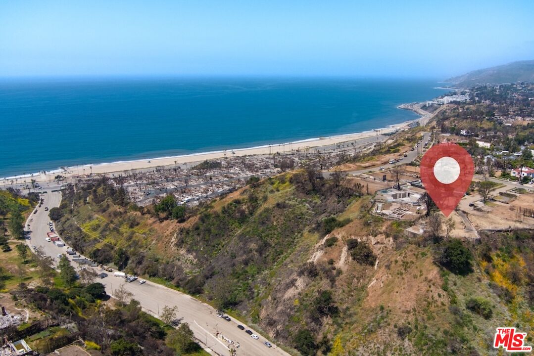 , 15851 Seabec cir, Pacific Palisades, CA 90272 - 1