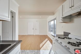 , 2636 Kansas ave, Santa Monica, CA 90404 - 5