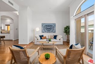 Condominium, 1511 Camden ave, Westwood, CA 90025 - 4