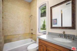 Single Family Residence, 10940 Terryview dr, Studio City, CA 91604 - 46