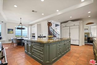 Single Family Residence, 10940 Terryview dr, Studio City, CA 91604 - 17