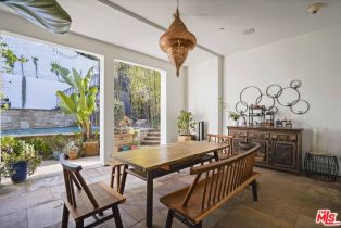 Single Family Residence, 10940 Terryview dr, Studio City, CA 91604 - 55