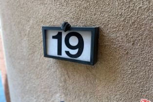 Condominium, 19 Imperial Aisle, Irvine, CA 92606 - 4