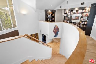 , 16101 Valley Meadow pl, Encino, CA 91436 - 8