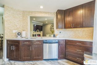 Townhouse, 2342 Paseo Circulo, Tustin, CA 92782 - 10