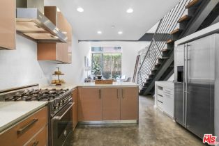 Condominium, 1220 Orange Grove ave, West Hollywood , CA 90046 - 6