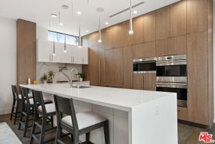 , 2450 Glencoe ave, Venice, CA 90291 - 13