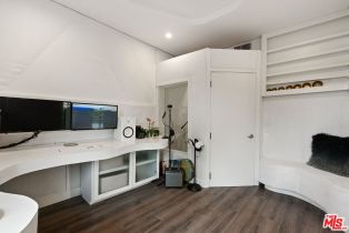 , 2450 Glencoe ave, Venice, CA 90291 - 34