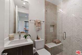 , 2450 Glencoe ave, Venice, CA 90291 - 32