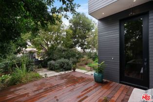 Single Family Residence, 2450 Glencoe ave, Venice, CA 90291 - 10