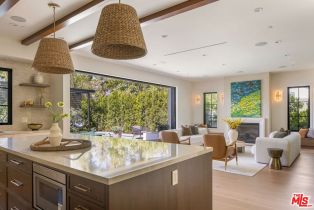 Single Family Residence, 3935 Rhodes ave, Studio City, CA 91604 - 8