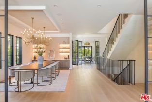 Single Family Residence, 3935 Rhodes ave, Studio City, CA 91604 - 4