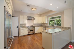 , 4428 Fulton ave, Sherman Oaks, CA 91423 - 2