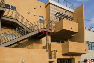 , 2216 Main st, Santa Monica, CA 90405 - 22