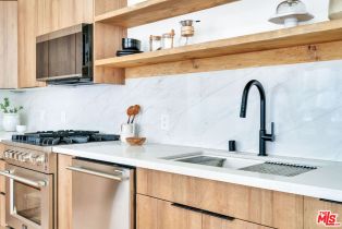 Condominium, 13200 Pacific prome, Playa Vista, CA 90094 - 4