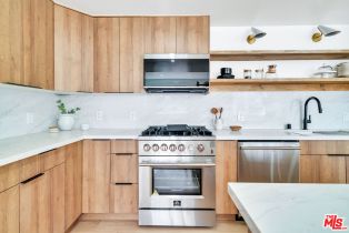 Condominium, 13200 Pacific prome, Playa Vista, CA 90094 - 3