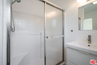 Single Family Residence, 2337 Cloy ave, Venice, CA 90291 - 32