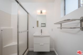 Single Family Residence, 2337 Cloy ave, Venice, CA 90291 - 31