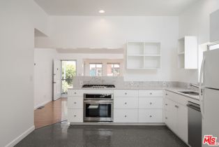 Single Family Residence, 2337 Cloy ave, Venice, CA 90291 - 17