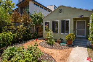 Single Family Residence, 2337 Cloy ave, Venice, CA 90291 - 4
