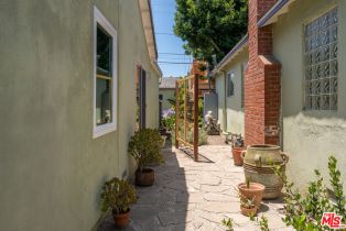 Single Family Residence, 2337 Cloy ave, Venice, CA 90291 - 33