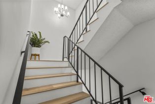 Residential Income, 1032 18th st, Santa Monica, CA 90403 - 5