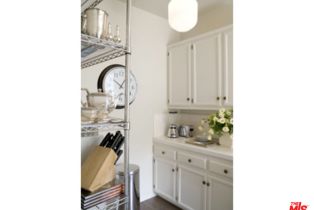 Apartment, 9978 Durant dr, Beverly Hills, CA 90212 - 9