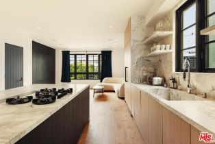 Single Family Residence, 2205 Ocean Front walk, Venice, CA 90291 - 5