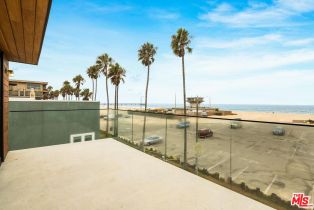 Single Family Residence, 2205 Ocean Front walk, Venice, CA 90291 - 16