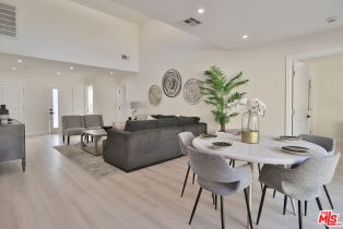 Single Family Residence, 22131 Victory blvd, Woodland Hills, CA 91303 - 14