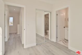 Single Family Residence, 22131 Victory blvd, Woodland Hills, CA 91303 - 61