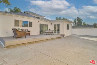 Single Family Residence, 22131 Victory blvd, Woodland Hills, CA 91303 - 46